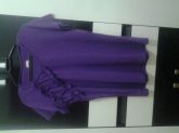 blusa lilás com pequenos detalhe do lado